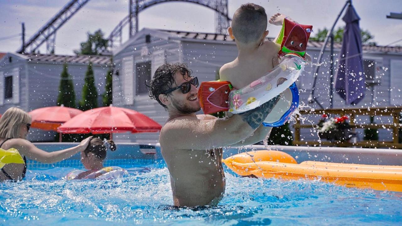 Holiday Park Zator База відпочинку Затор