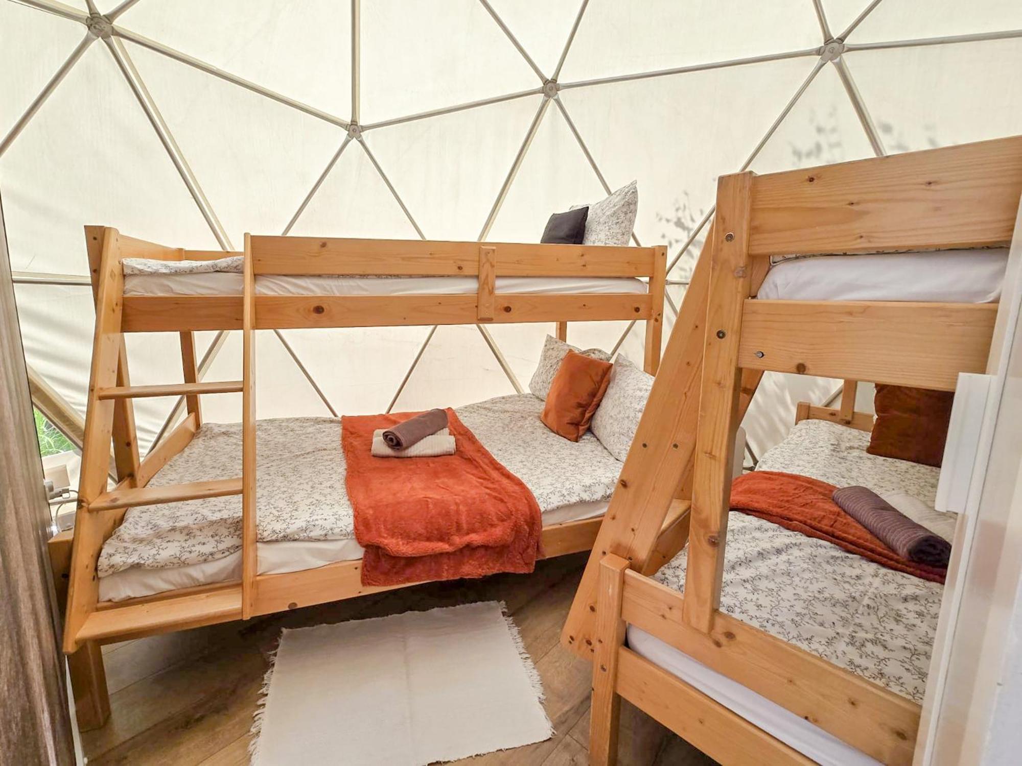 Holiday Park Zator База відпочинку *