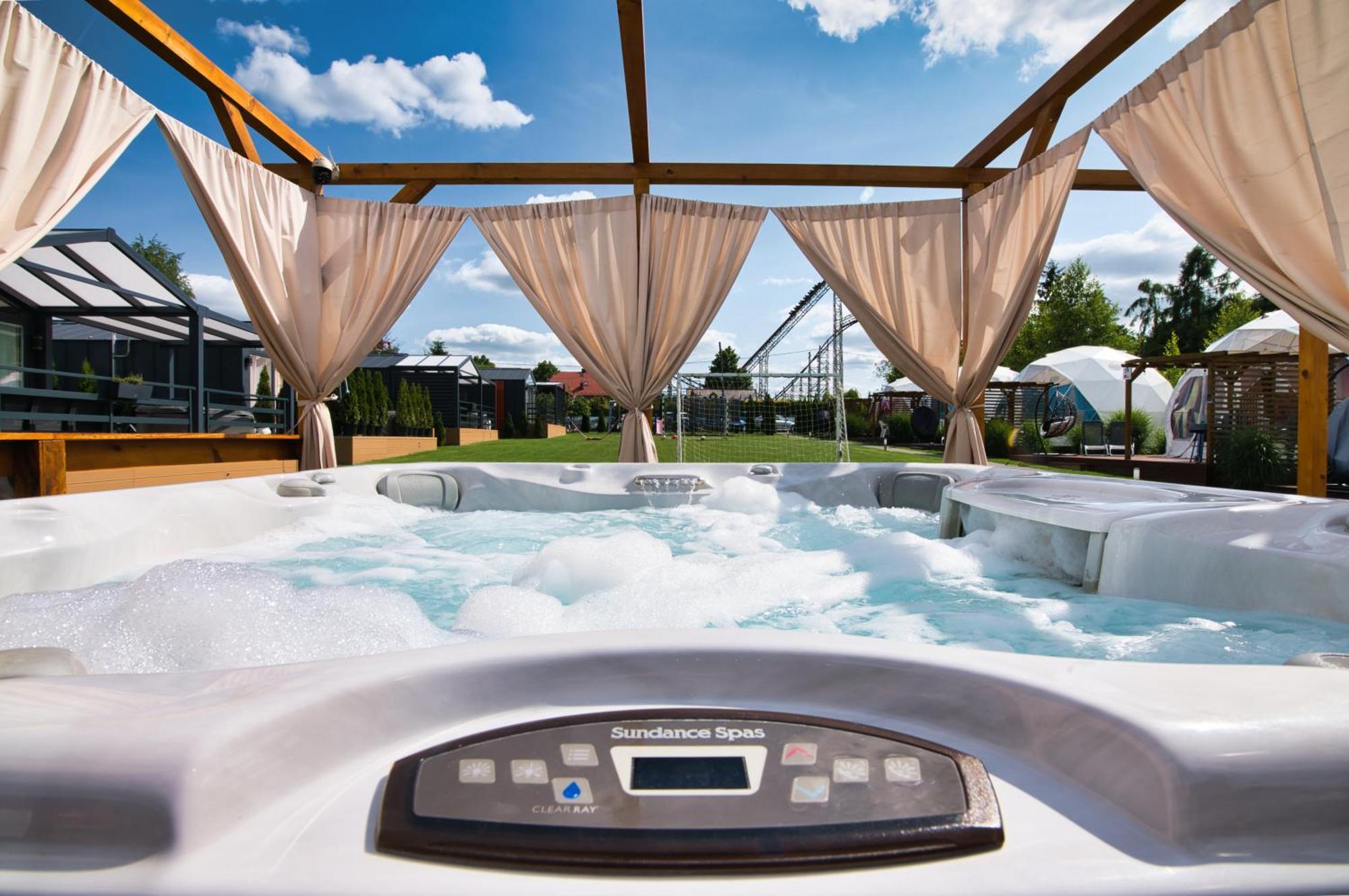 База відпочинку Holiday Park Zator Затор